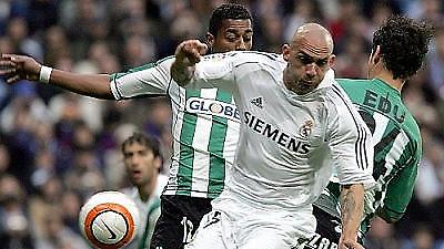 «Παζάρια» για Μπράβο…