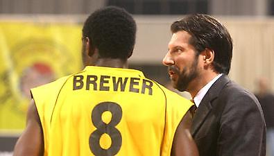 Α1: Νοκ άουτ ο Μπριούερ