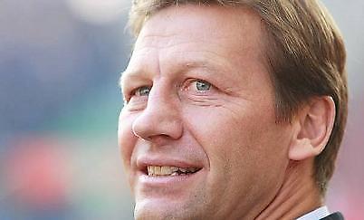 Στον πάγκο της Άαχεν ο Μπούχβαλντ