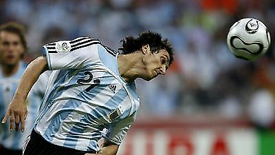 Επαφή «Γιούβε» με Μπουρντίσο