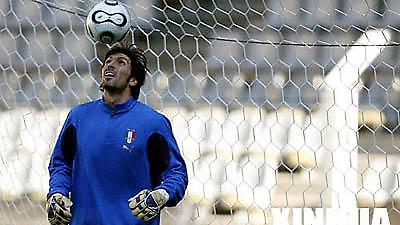 Τζίλι: «Να παραμείνουν τα αστέρια της Γιουβέντους»