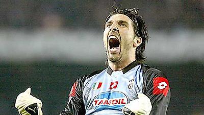 Μπουφόν: «Θέλω να γίνω θρύλος στη Γιουβέντους»