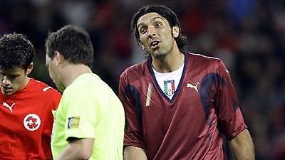 Άρσεναλ για Μπουφόν;