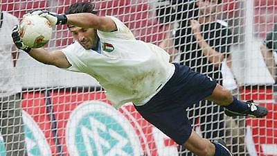 Στήριξη Μπουφόν σε Ντίντα και Ντελ Πιέρο.