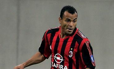 Επιστρέφει στην πατρίδα ο Καφού