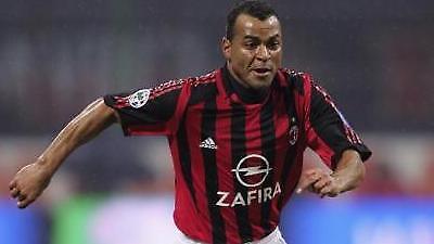 Καφού: «Έτοιμος να βοηθήσω με Λιόν»