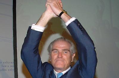 Καλντερόν κατά πάντων!