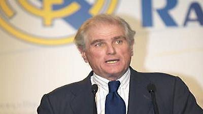 Στα χέρια του Μιγιάτοβιτς η τύχη του Καπέλο!