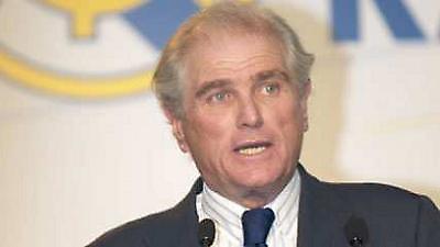 Καλντερόν: «Το μέλλον της Ρεάλ Μαδρίτης ο Ρομπίνιο»