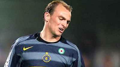 Ένα μήνα εκτός οι Καμπιάσο, Κρούς