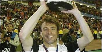 Καρμπόνι:Και συνεχίζει... συνεχίζει...