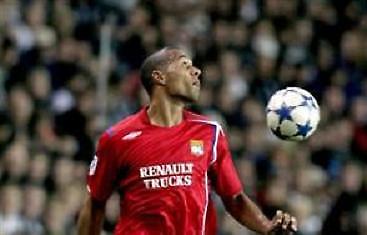 Ο Κάριου πιάνει… λιμάνι