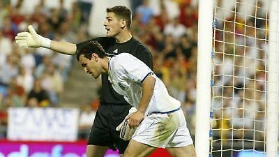 Κασίγιας εναντίον...συναδέλφων