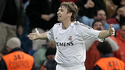 Τα «μαζεύει» από τη Ρεάλ ο Κασάνο