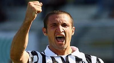 Λίβερπουλ καλεί Κιελίνι