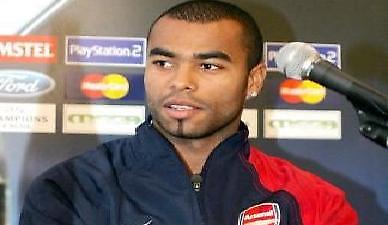 «Οργή» Ντέιν με δημοσιεύματα περί Κόουλ