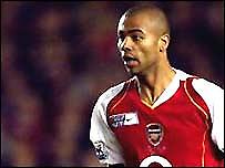 Στο... μικροσκόπιο της Π.Λ.