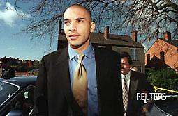 Έφαγε ξύλο ο Κόλιμορ!