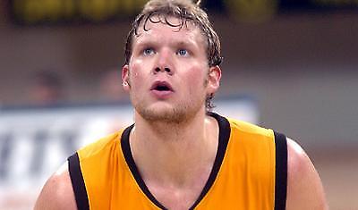 Για τη νίκη στο «αφιλόξενο» Κάουνας