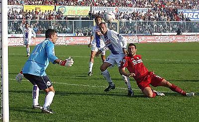 Αύξησε την προσφορά για Λουκαρέλι η Τότεναμ