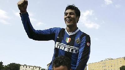 «Νερατζούρο» ως το 2009 ο Κρουζ