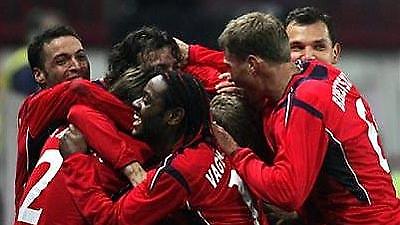 Αυλαία στους… μισούς ομίλους