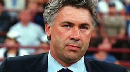 Αντσελότι: «Αρχηγός, μόνο αν μείνει στην ομάδα ο Κακά»