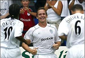 Aνανέωση του Ντέιβις με Μπόλτον