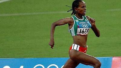 Παγκόσμιο ρεκόρ στα 5.000μ. από την Ντεφάρ