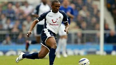 Θέλουν να κάνουν «κόκκινο διάβολο» τον Ντεφόε