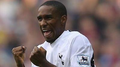 Η απάντηση του Ντεφόε…