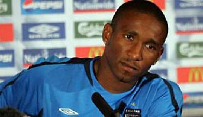 Ντεφόε: «Θέλω να παίξω»