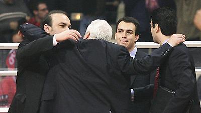 Α1: «Ερυθρόλευκο» δείπνο συσπείρωσης!