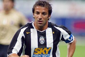 Ο Μότζι... κάλυψε τον Καπέλο