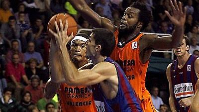 Τέλος ο Ντε Λα Φουέντε από την Μπαρτσελόνα