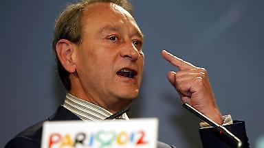 Παριζιάνικες αιχμές…