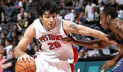 «Χτυπάει» Ντελφίνο η Μπαρτσελόνα