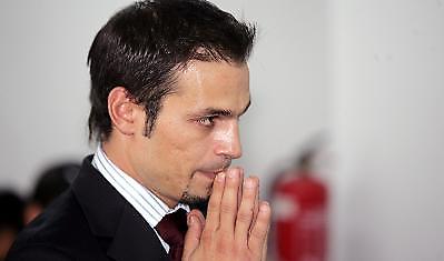 Άνοιξε ο δρόμος...