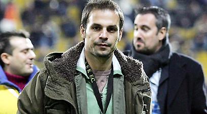 Νικολαΐδης: «Δεν νικήσατε 11, αλλά 14…»