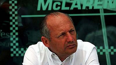 Ρον Ντένις: «Θέλουμε το πρωτάθλημα»