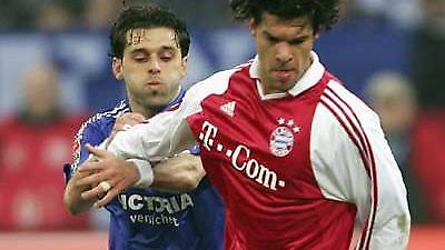 Bundesliga: Έκανε τη χάρη της Μπαγερν η Σάλκε