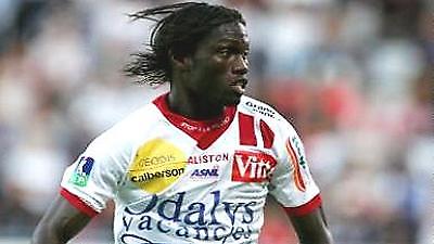 Νοκ άουτ ο Ντιακατέ