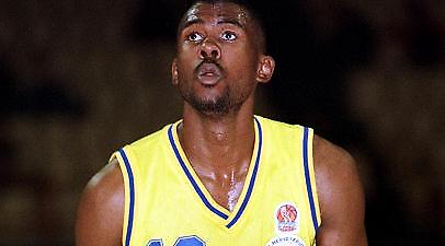 Α1: Ψάχνει τον αντι-ΜακΦέρσον και… χρήματα