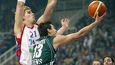 Κορυφαίος αμυντικός ο Διαμαντίδης