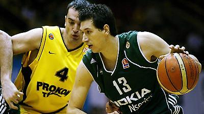 «Κλειδώνει» την πρωτιά