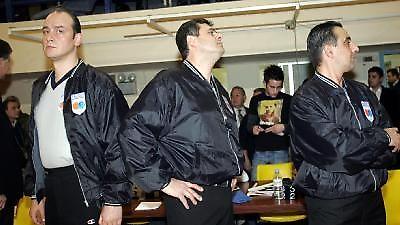 Επίθεση στην ΕΟΚ