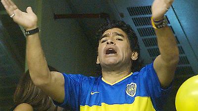 Τα «έσπασε» πάλι ο Μαραντόνα…