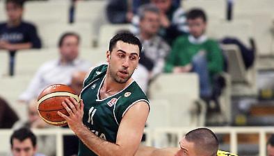 Α1: Δύο μέσα, ένας έξω