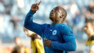 ΑΤΡΟΜΗΤΟΣ: Γαστρεντερίτιδα ο Ντόε, αμφίβολος με ΑΕΚ