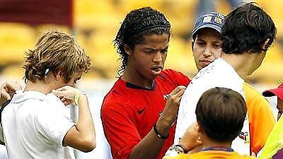 Θέλει Ντος Σάντος και η Σίβας!